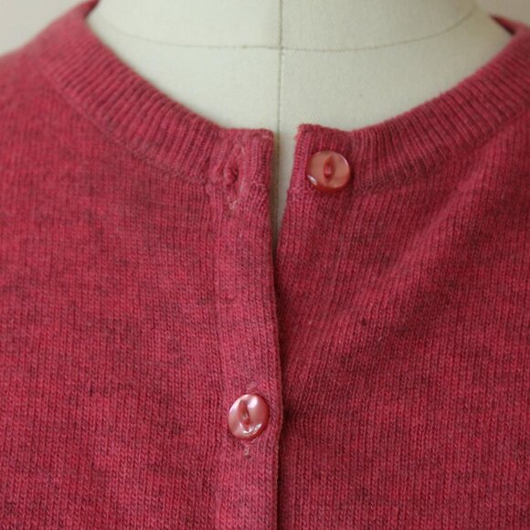 Vintage 1960s Sweater, Pink Cashmere Cardigan by Ballantyne, Size 36, Scotland - Picture 9 of 10